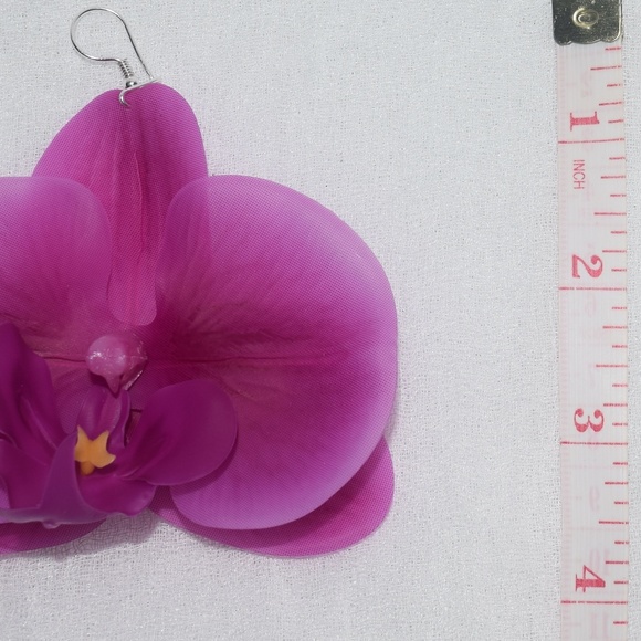 Fuchsia Phalaenopsis Orchid True Touch Artificial Earrings. - Picture 11 of 11